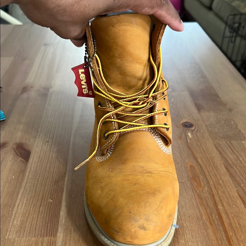 Levi's Tan Work Boot
